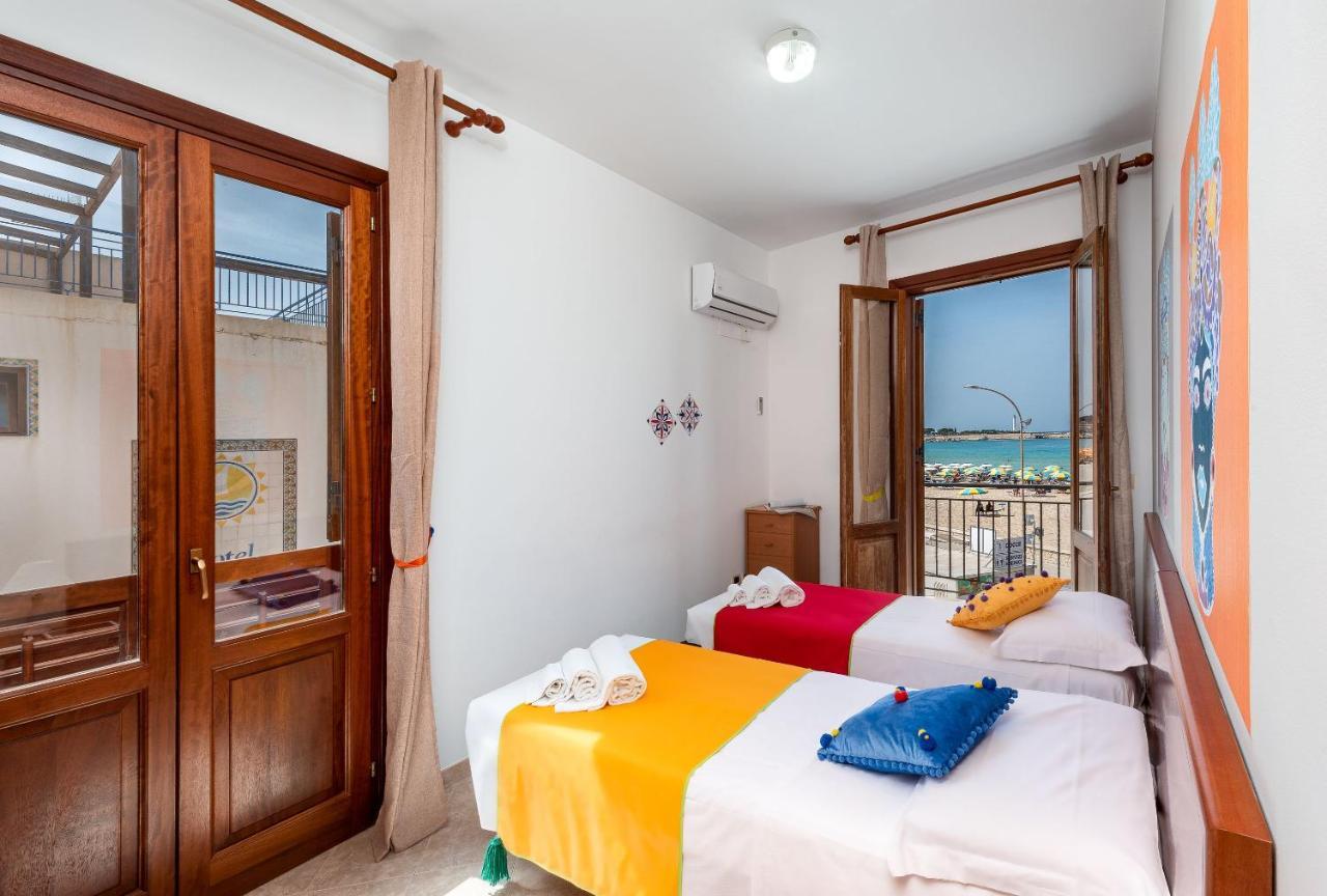 סן ויטו לו קאפו I Tre Golfi Beach Apartments מראה חיצוני תמונה